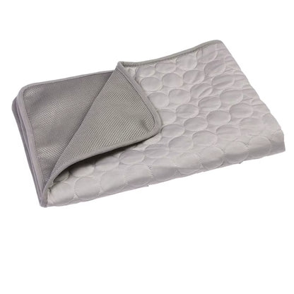 Cooling Summer Pet Mat for Dogs and Cats - Breathable and Washable Bed for Small, Medium, and Large Pets, Ideal for Car and Sofa Use